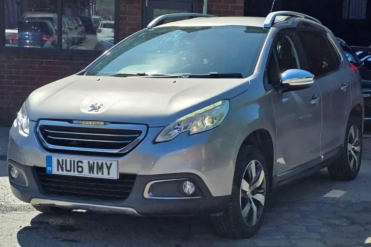 Używany Peugeot 2008 Allure 2016 Szary SUV