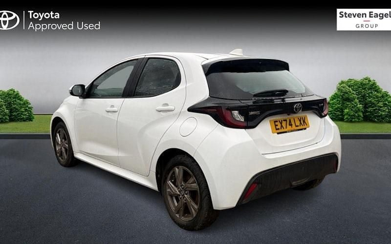 Used Toyota Yaris Hybrid 116 HP (85 kW) 2026 Hatchback