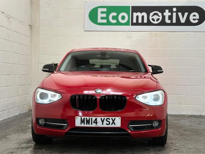Used BMW 116 Sport Line 2014 Red Hatchback