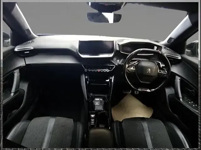 Second-hand Peugeot 2008 GT 130 CP (95 kW) 2023 Gri SUV