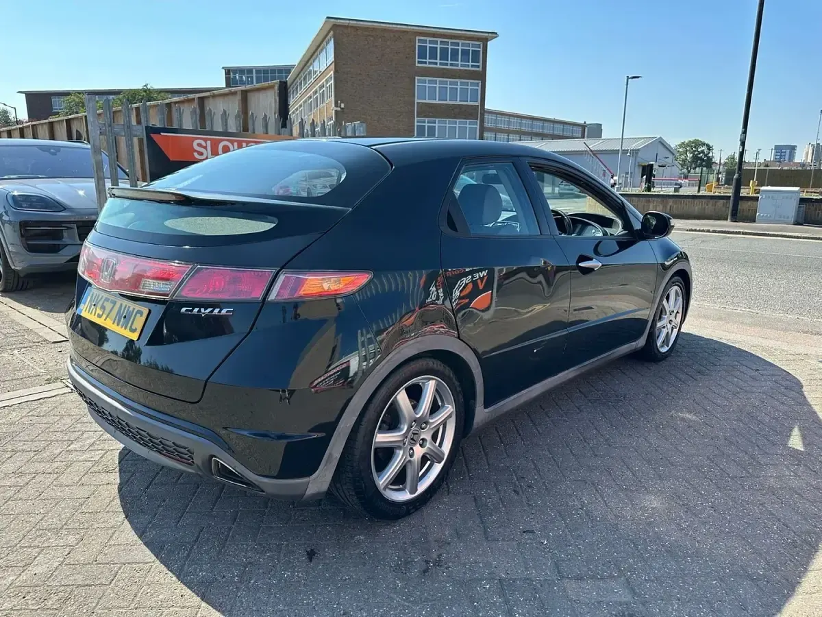 Used Honda Civic Sport 140 HP (102 kW) 2007 Black Hatchback
