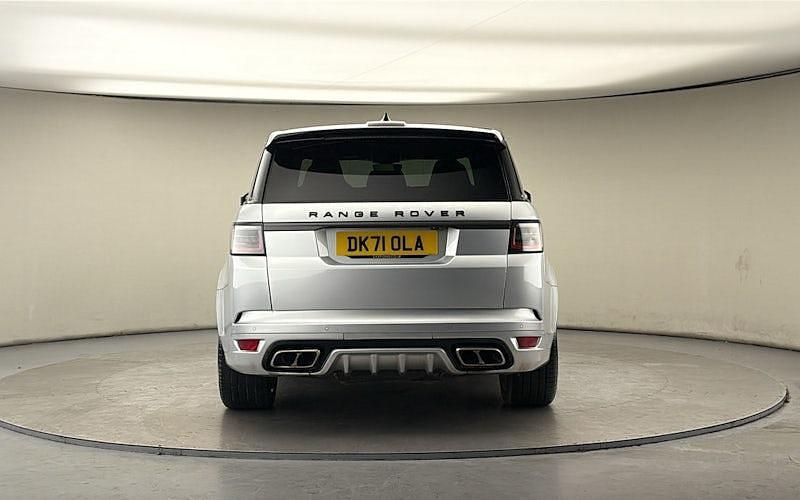 Used Land Rover Range Rover Sport SVR 575 HP (422 kW) 2021 Hakuba silver SUV