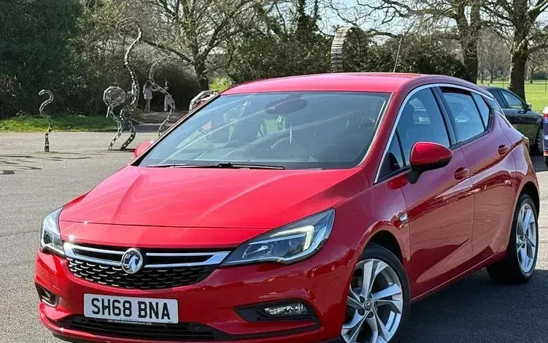 Used Vauxhall Astra SRi 150 HP (110 kW) 2019 Hatchback