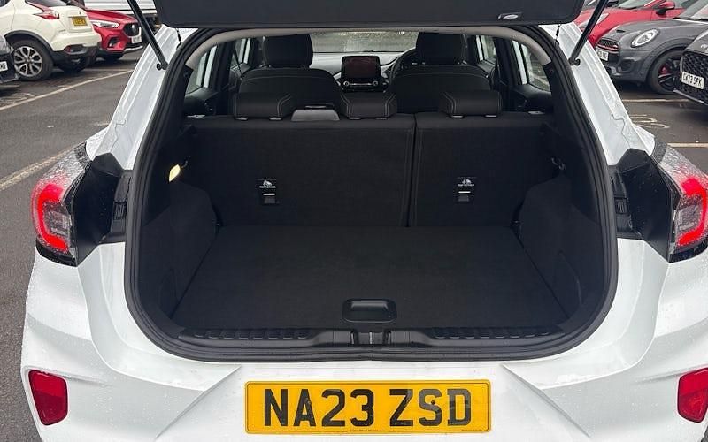 Used Ford Puma Titanium 125 HP (91 kW) 2023 White SUV