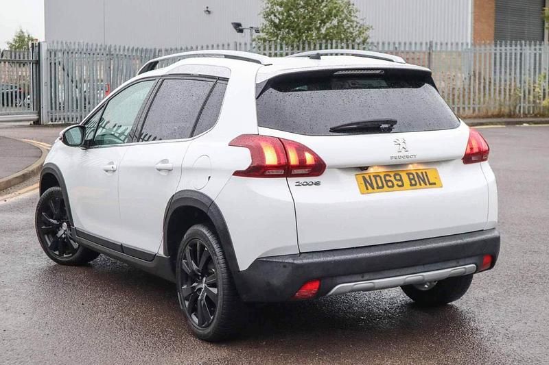 White Used 2019 Peugeot 2008 Allure Premium SUV | £9,096 (Good price) - Image 1/4