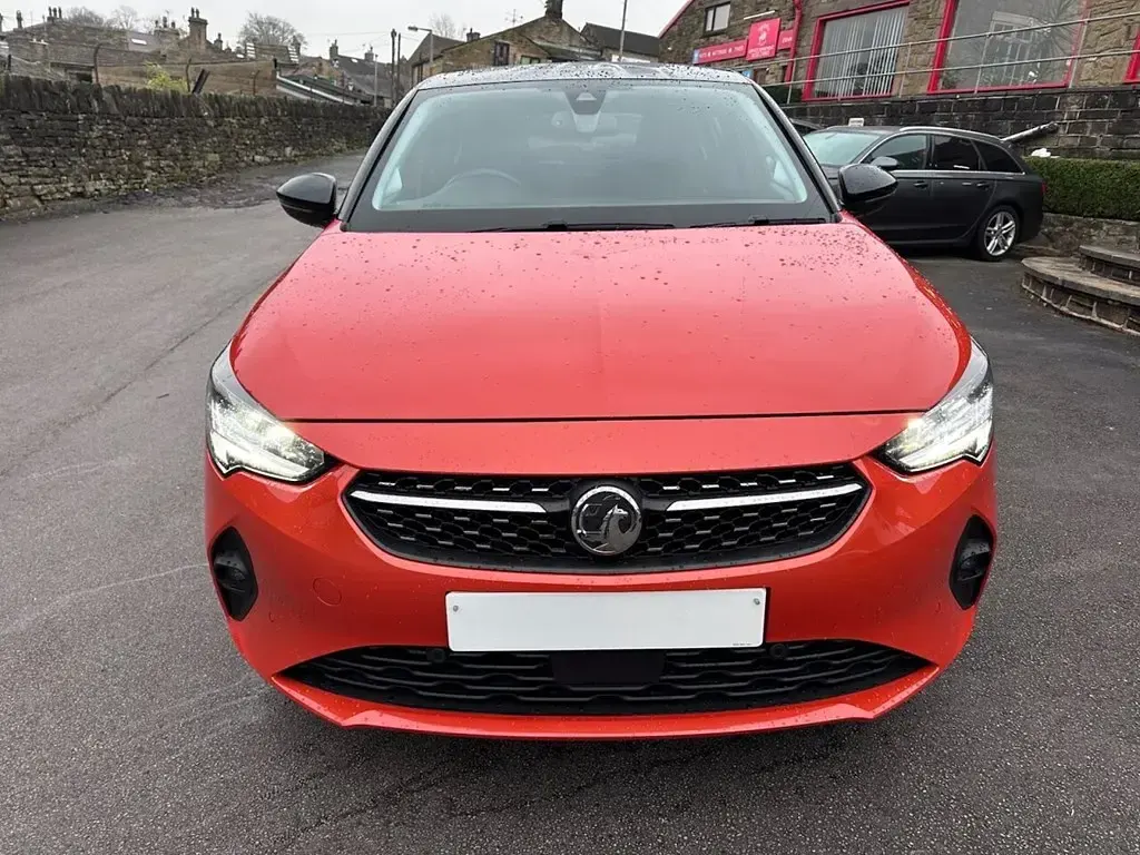 Used Vauxhall Corsa Elite 100 HP (73 kW) 2022 Orange Hatchback