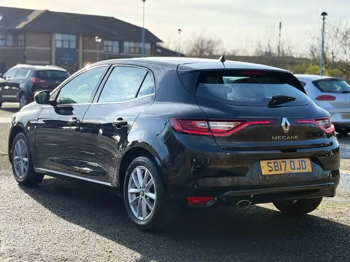 Gebraucht Renault Mégane IV Dynamique 2017 Schwarz Kleinwagen