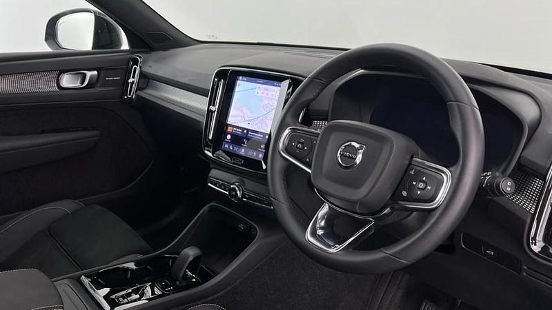 Used Volvo XC40 Ultra 2025 Black SUV