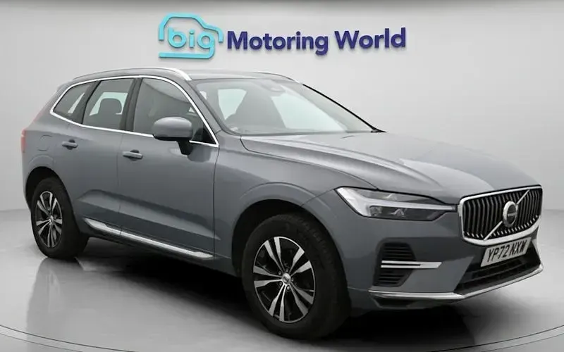 Used Volvo XC60 Core 350 HP (257 kW) 2022 SUV