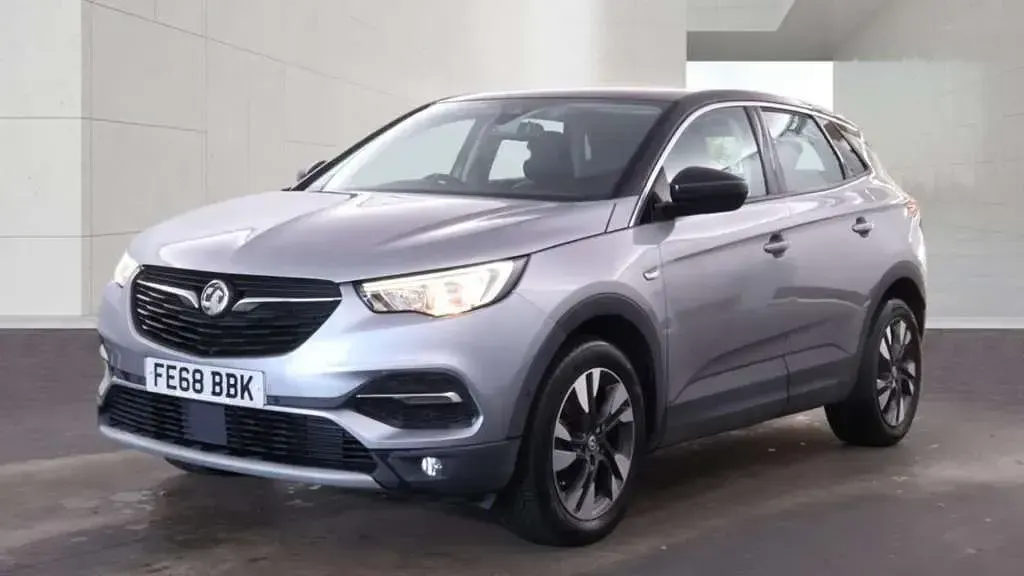 Used Vauxhall Grandland X Sport 2018 Grey SUV