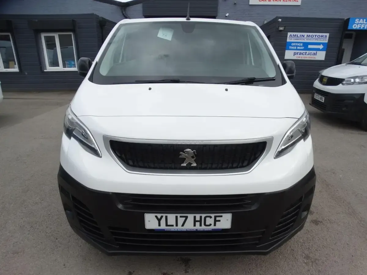 Używany Peugeot Expert S 2017 Biały Van