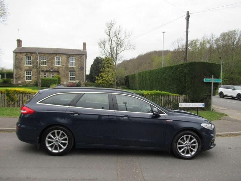 Used Ford Mondeo Zetec 150 HP (110 kW) 2021 Blue Estate