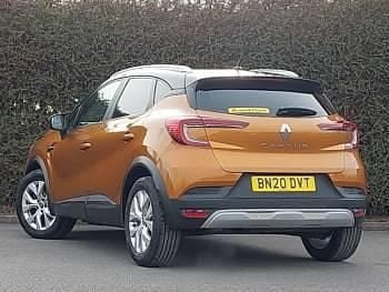 Used Renault Captur Iconic 100 HP (73 kW) 2020 Orange SUV