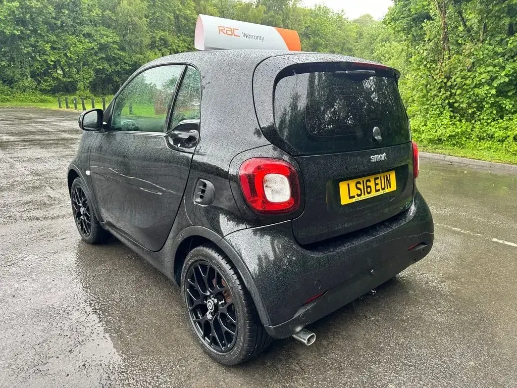 Used Smart ForTwo Coupé Edition Black 90 HP (66 kW) 2016 Black Coupe