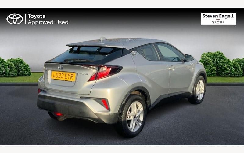 Used Toyota C-HR 122 HP (89 kW) 2023 SUV