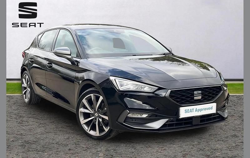 Used Seat Leon FR Sport 147 HP (108 kW) 2022 Black Hatchback