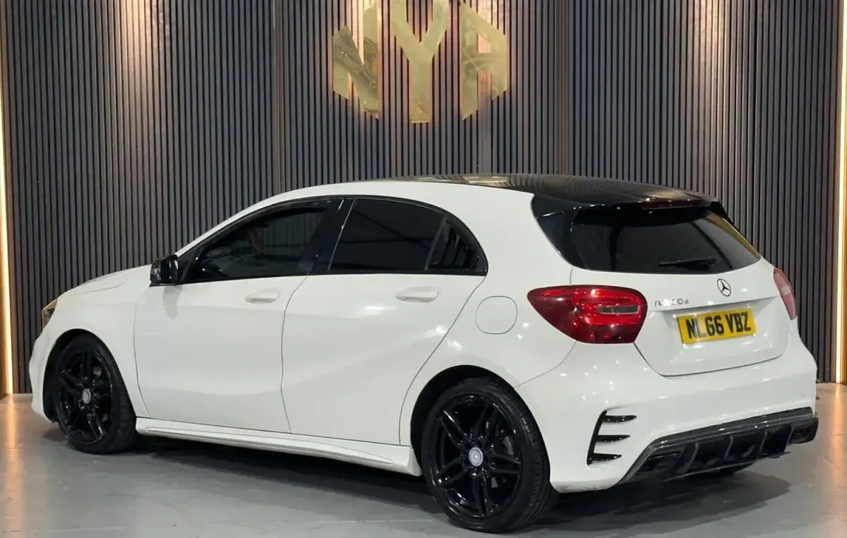 Used Mercedes A200 AMG line 2016 White Hatchback