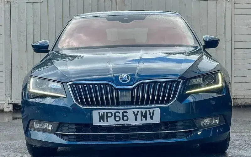 Used Skoda Superb 190 HP (139 kW) 2017 Hatchback