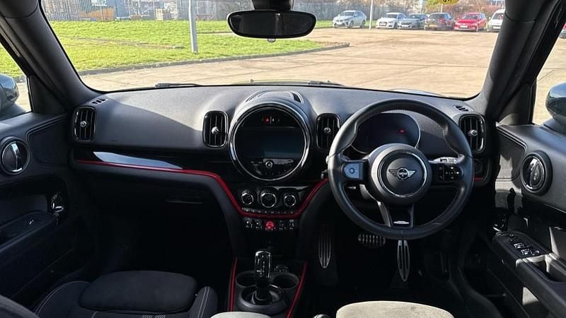 Used Mini Cooper Countryman Sport 136 HP (100 kW) 2021 Midnight black SUV