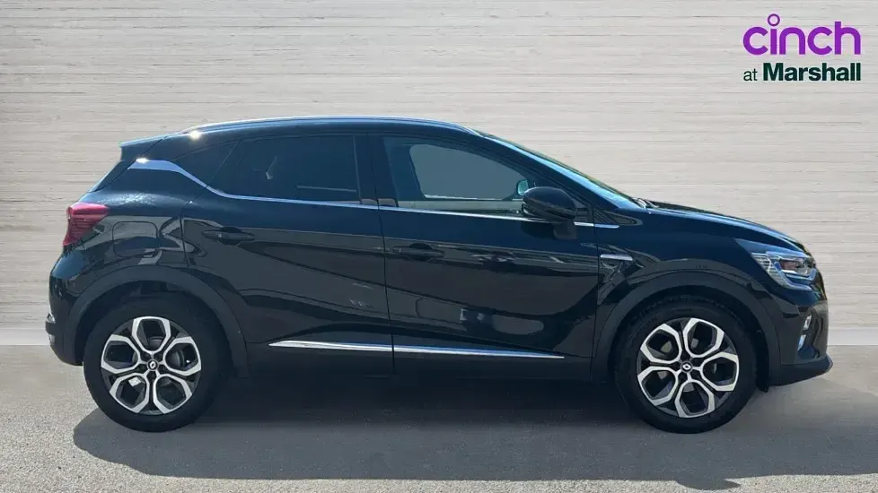 Used Renault Captur Techno 91 HP (66 kW) 2024 Black SUV