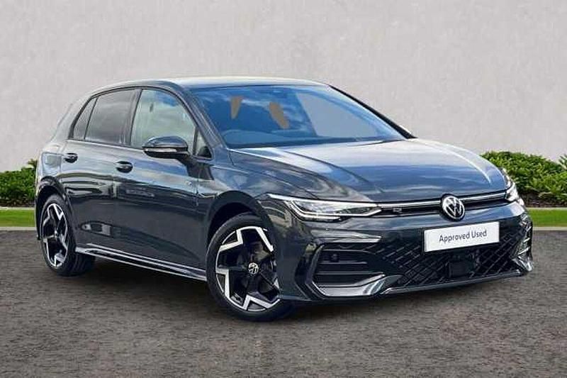 Grey New 2025 VW Golf VIII R-line Hatchback | £33,995 (Fair price) - Image 1/4