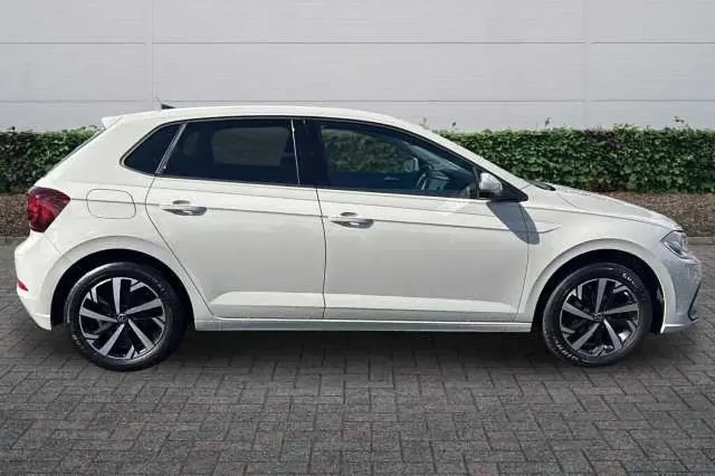 Used VW Polo Match 95 HP (69 kW) 2024 Grey Hatchback