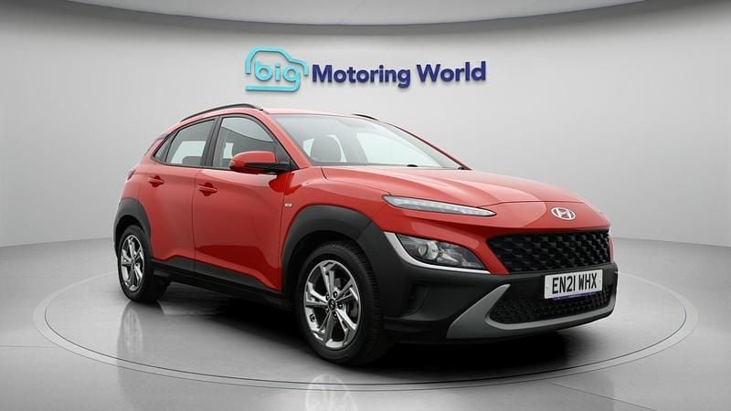 Used 2021 Hyundai Kona SE SUV | £13,100 (Good price) - Image 1/4
