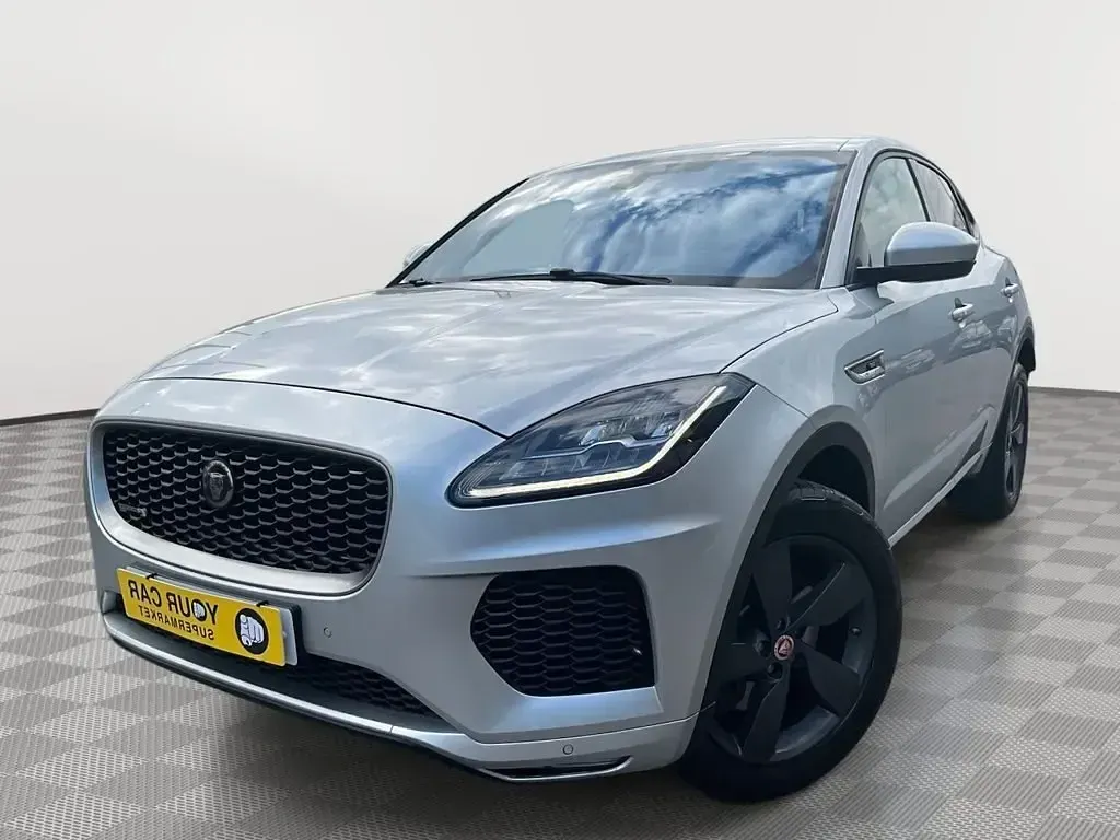 Begagnad Jaguar E-Pace R-Dynamic 249 HK (183 kW) 2018 Silver SUV