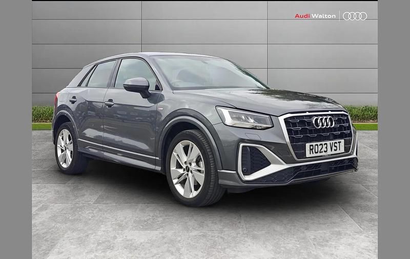 Used Audi Q2 S-Line 147 HP (108 kW) 2023 Grey SUV