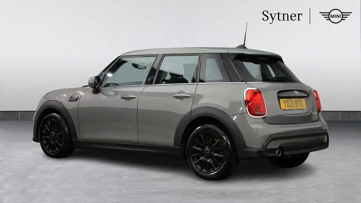 Used Mini Cooper Classic 136 HP (100 kW) 2021 Grey Hatchback