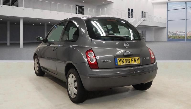 Used Nissan Micra 79 HP (58 kW) 2006 Grey Hatchback