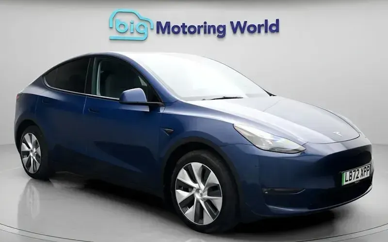 Used Tesla Model Y Long Range AWD 286 kW (389 HP) 2025 SUV