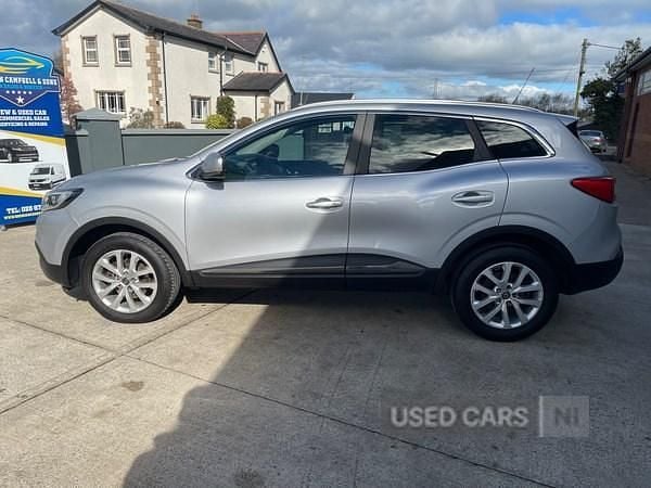 Used Renault Kadjar Dynamique 110 HP (80 kW) 2018 Silver SUV