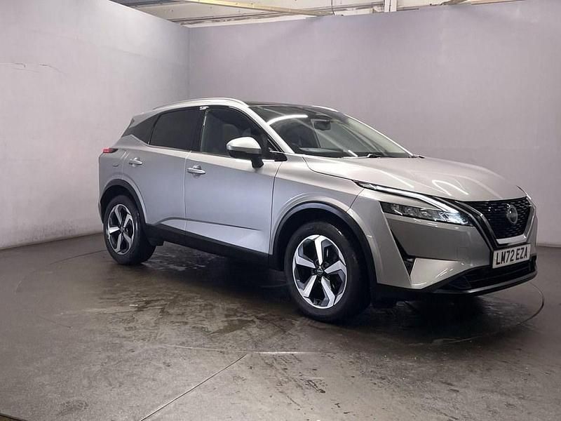 Used Nissan Qashqai N-Connecta 2022 Silver SUV