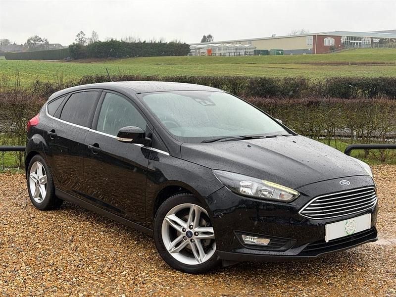Used Ford Focus Titanium 125 HP (91 kW) 2018 Black Hatchback
