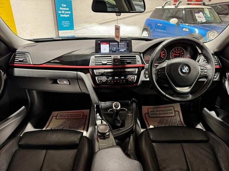 Used BMW 320 Sport Line 184 HP (135 kW) 2018 Blue Sedan