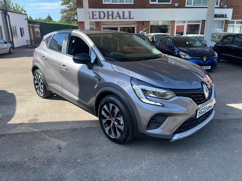 Grey Used 2023 Renault Captur Evolution SUV | £14,495 (Good price) - Image 1/4