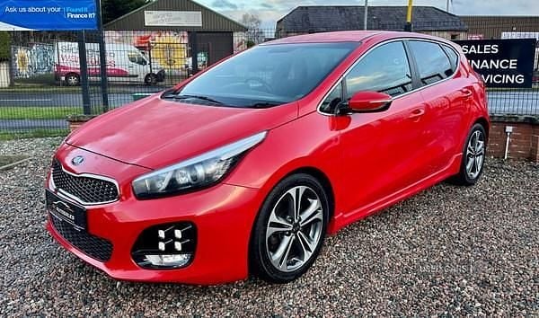 Usado Kia Ceed GT-Line 2018 Vermelho Citadino
