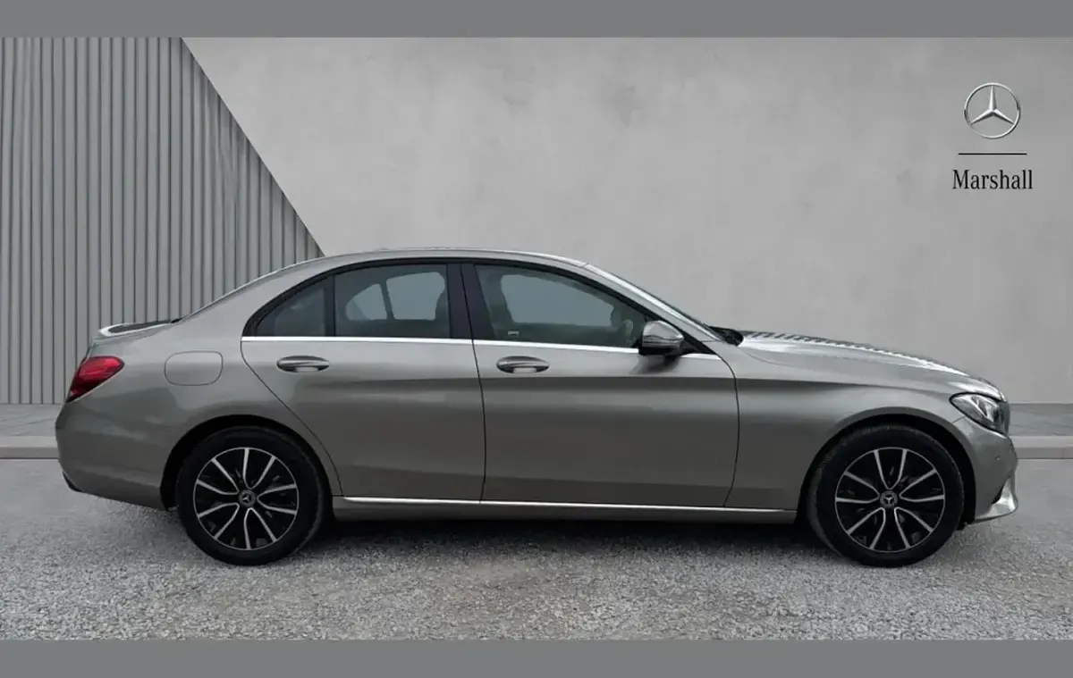 Second-hand Mercedes C200 SE 180 CP (132 kW) 2019 Argintiu Berlinǎ