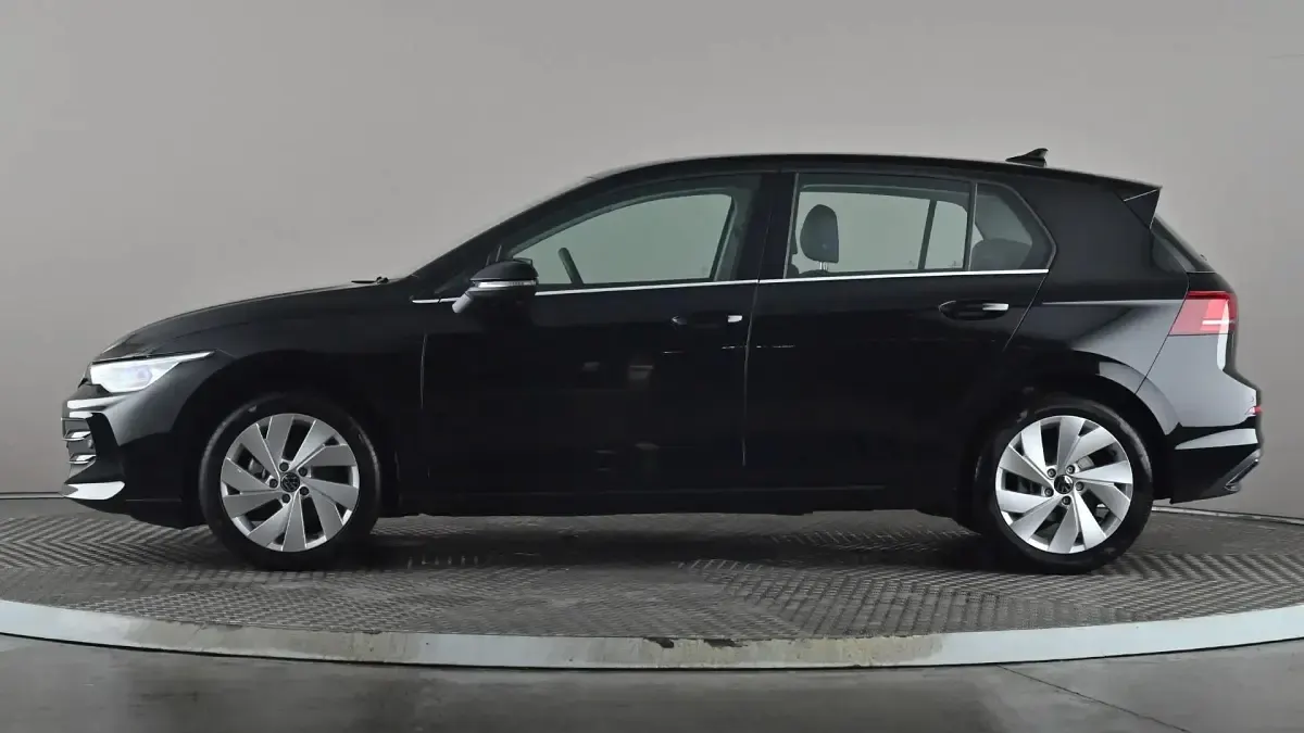 Used VW Golf VIII Style 150 HP (110 kW) 2025 Black Hatchback