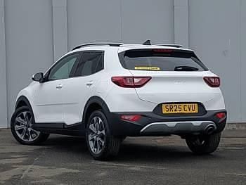 Used Kia Stonic 98 HP (72 kW) 2025 White SUV
