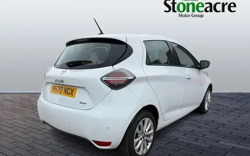 Used Renault Zoe Iconic 80 kW (109 HP) 2020 White Hatchback