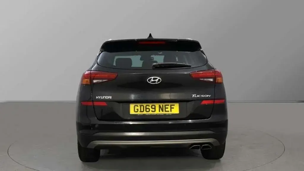 Used Hyundai Tucson Premium 115 HP (84 kW) 2019 Black SUV