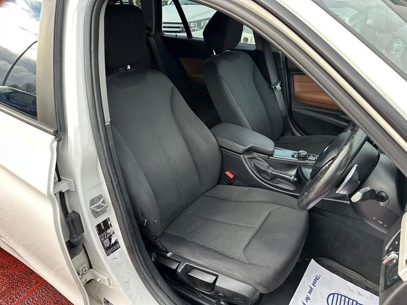 Used BMW 330 2018 White Estate