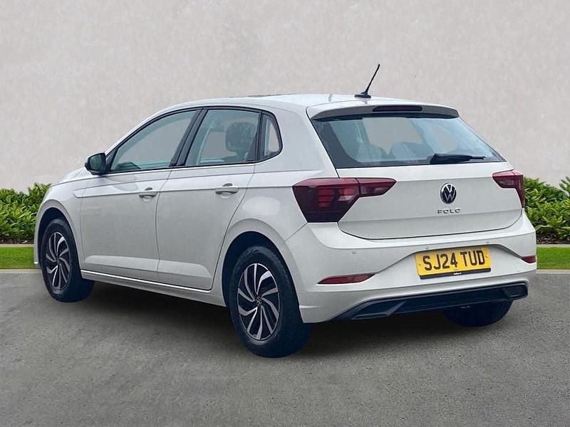 Used VW Polo Life 80 HP (58 kW) 2024 Grey Hatchback