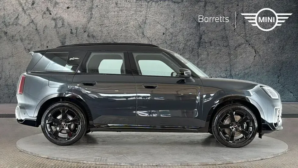 Used Mini Countryman 168 HP (123 kW) 2024 Grey SUV