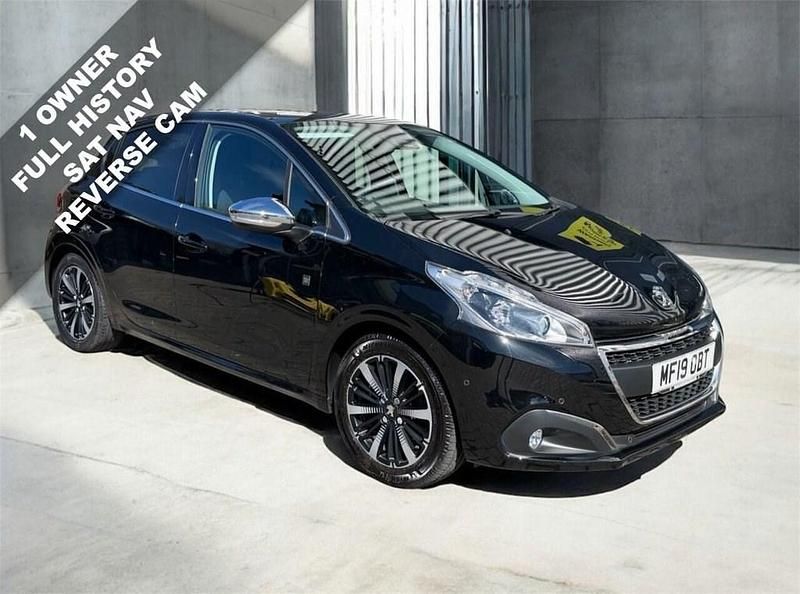 Used Peugeot 208 S 82 HP (60 kW) 2019 Black Hatchback