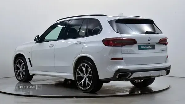 Used BMW X5 M Sport 261 HP (191 kW) 2020 White SUV