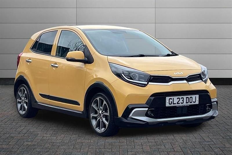 Used Kia Picanto X-Line 66 HP (48 kW) 2023 Yellow Hatchback