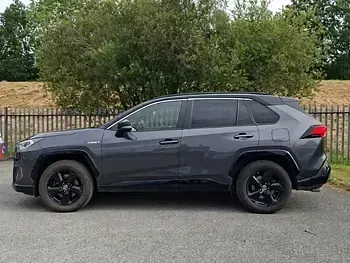 Used Toyota RAV4 Hybrid 218 HP (160 kW) 2019 Grey SUV